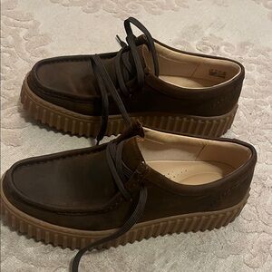 Torhill Bee Creeper shoes